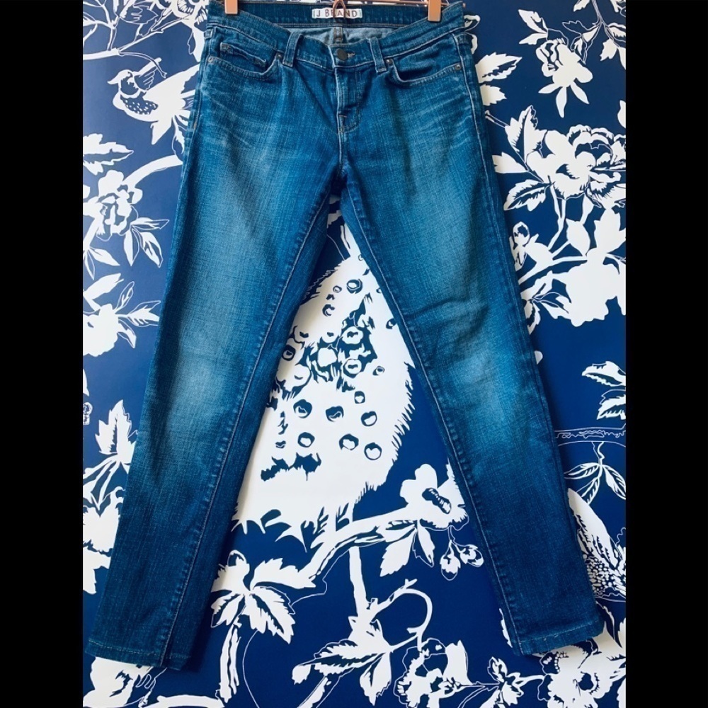 J. Brand Pencil Leg Jeans Bayou wash Size 25
